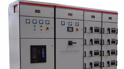 低壓控制柜冷熱交替如何適應？